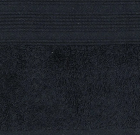 Serviette personnalisée 70x130cm avec prénom et ornement cœur brodé: 8 couleurs